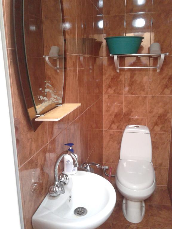 Guesthouse 97 In Batumi Батуми Номер фото